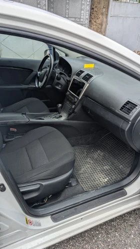 Toyota Avensis - 11800 лв. - 96421945 7
