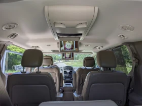 Chrysler Town and Country Limited - 10800 € / 21122.96 лв. - 18368769 8