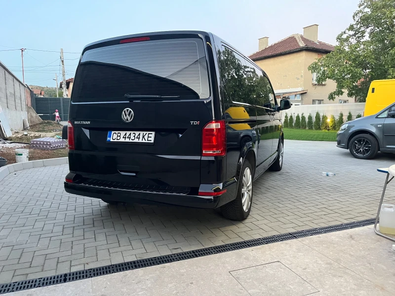 VW Multivan 2.0, снимка 3 - Автомобили и джипове - 47440666