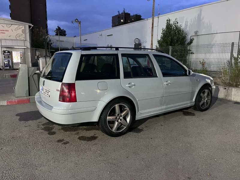 VW Bora, снимка 4 - Автомобили и джипове - 47795523