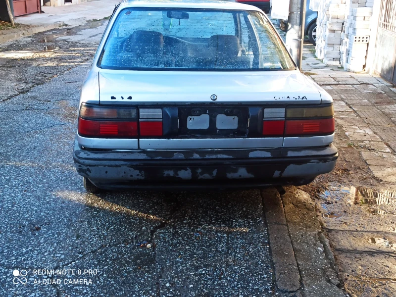 Toyota Corolla 1.3 газ, снимка 8 - Автомобили и джипове - 47439534