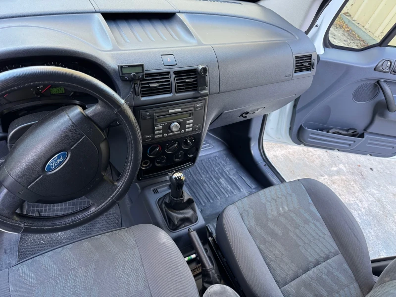 Ford Connect, снимка 9 - Автомобили и джипове - 47492477