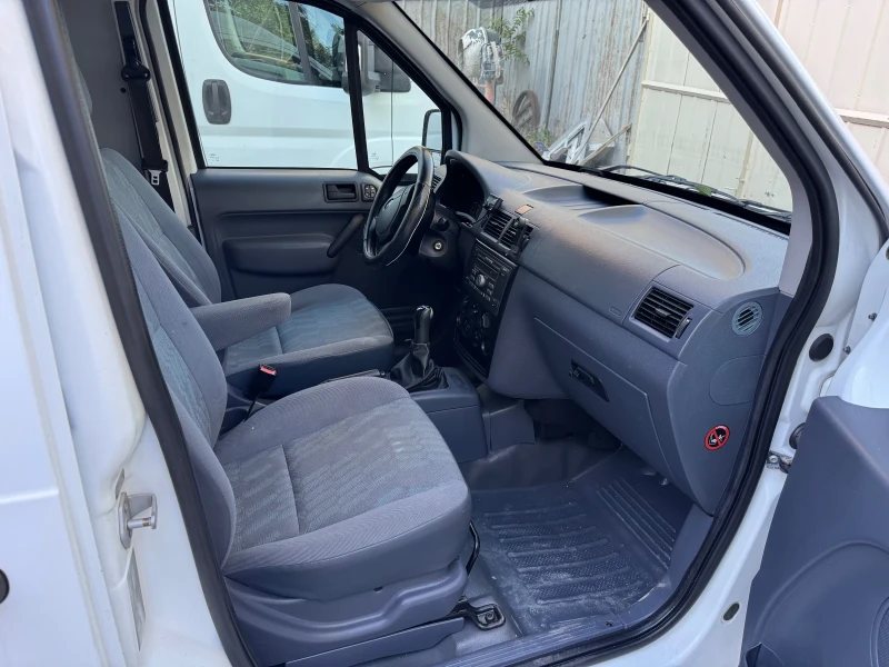 Ford Connect, снимка 8 - Автомобили и джипове - 47492477