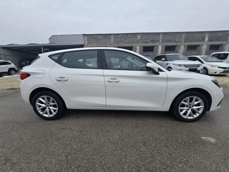 Seat Leon 2.0TDI Топ състояние, снимка 6 - Автомобили и джипове - 49299035