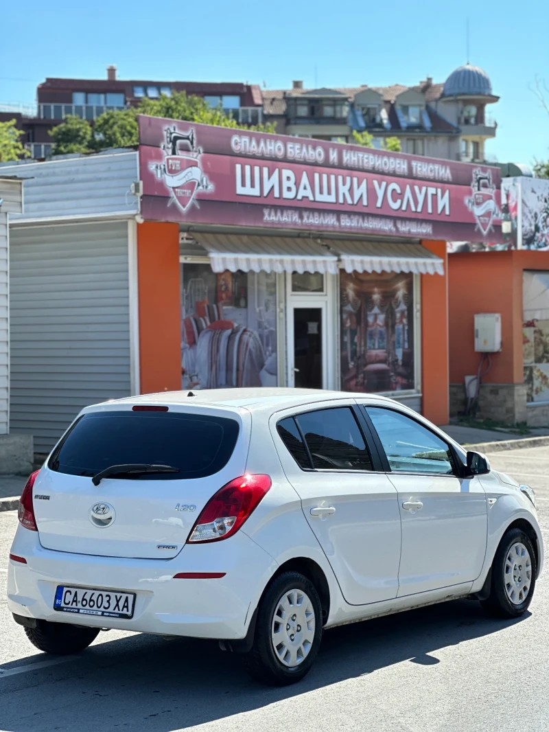 Hyundai I20 1.1 CRDI 2013, снимка 4 - Автомобили и джипове - 52464013