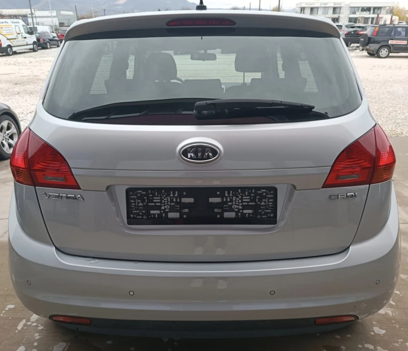 Kia Venga 1.4 CRDI, снимка 5 - Автомобили и джипове - 52679304