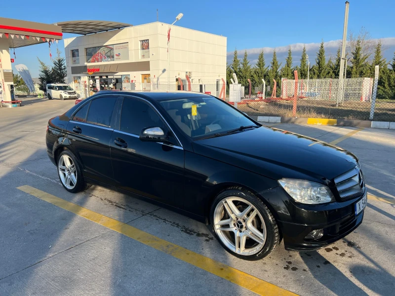 Mercedes-Benz C 200, снимка 10 - Автомобили и джипове - 52858840