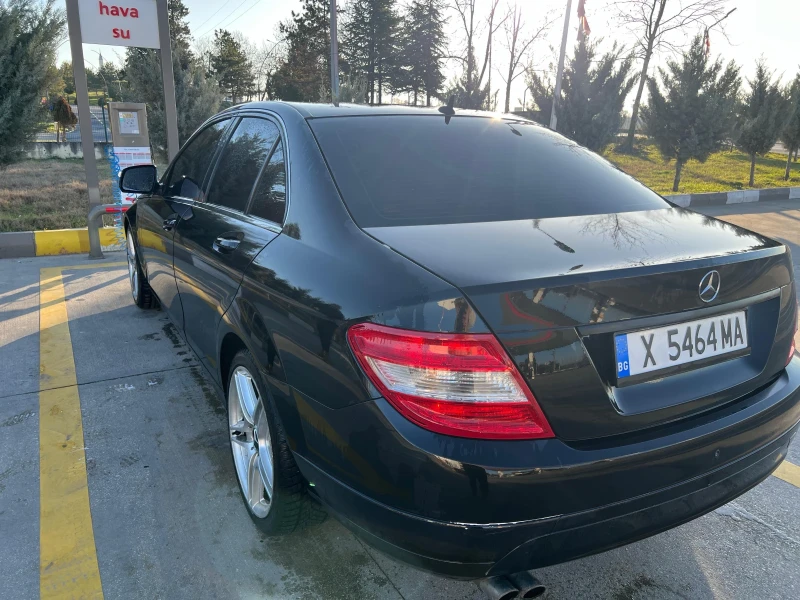 Mercedes-Benz C 200, снимка 8 - Автомобили и джипове - 52858840