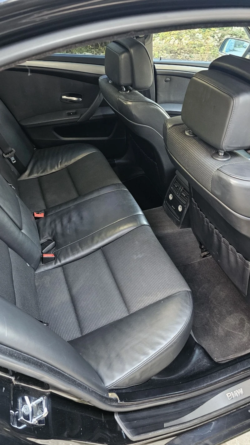 BMW 523 Facelift, снимка 7 - Автомобили и джипове - 53168460