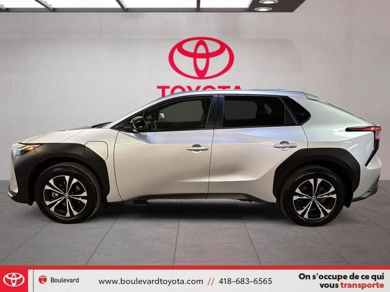 Toyota bZ4X One Owner* Подгрев* Bluetooth* От представителство, снимка 6 - Автомобили и джипове - 53361348