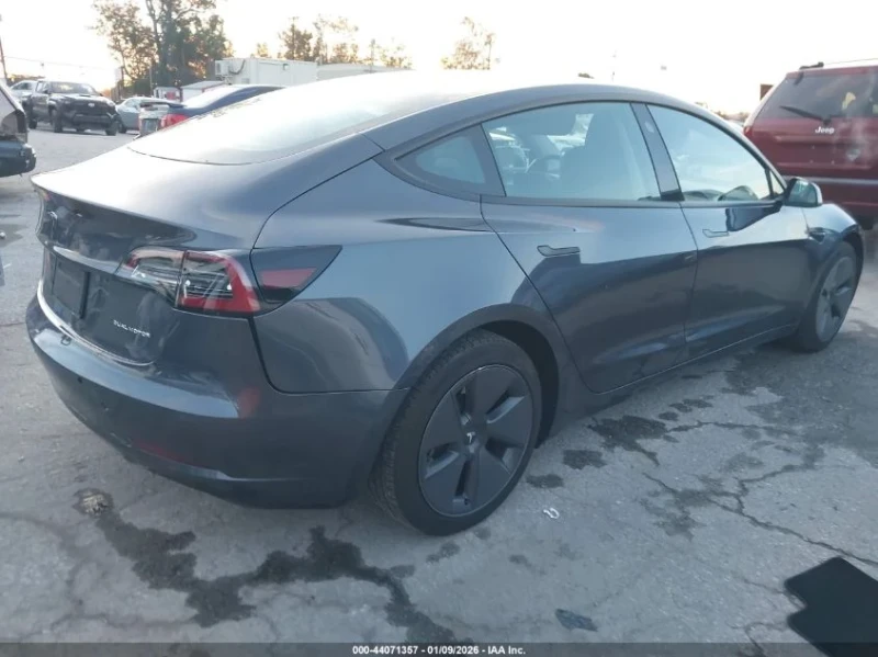 Tesla Model 3, снимка 3 - Автомобили и джипове - 53591057