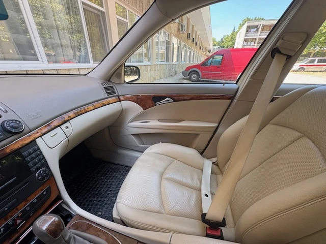 Mercedes-Benz E 220 220 CDI - изображение 5