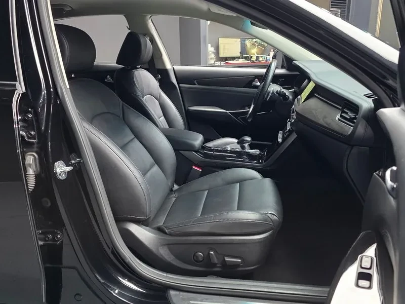 Kia K7 Premier 3.0 Gdi Noblesse, снимка 11 - Автомобили и джипове - 55046391