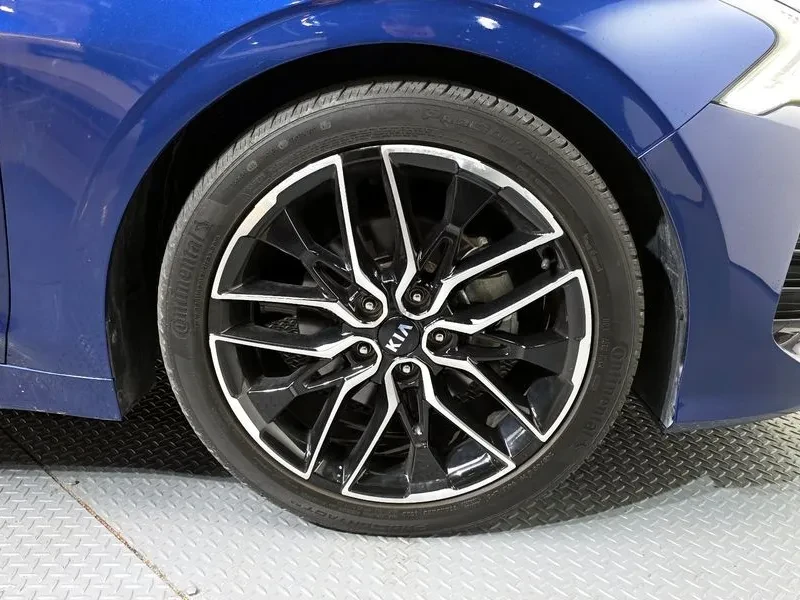 Kia K5 1.6 Turbo Prestige, снимка 5 - Автомобили и джипове - 55739379