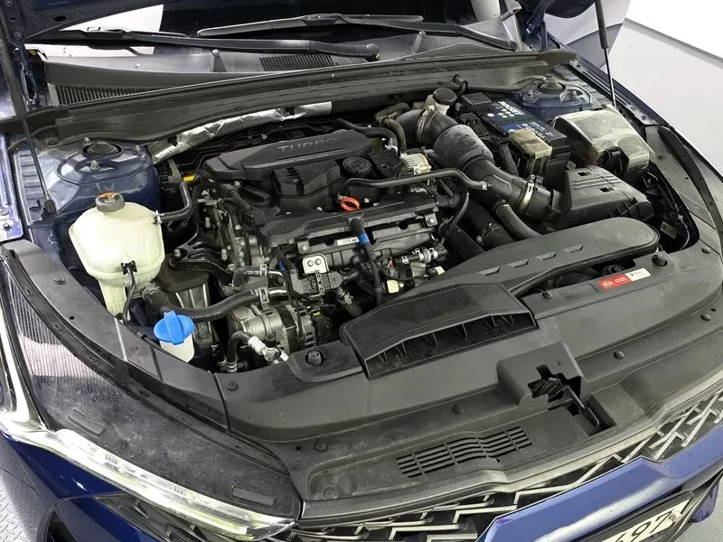 Kia K5 1.6 Turbo Prestige, снимка 6 - Автомобили и джипове - 55739379