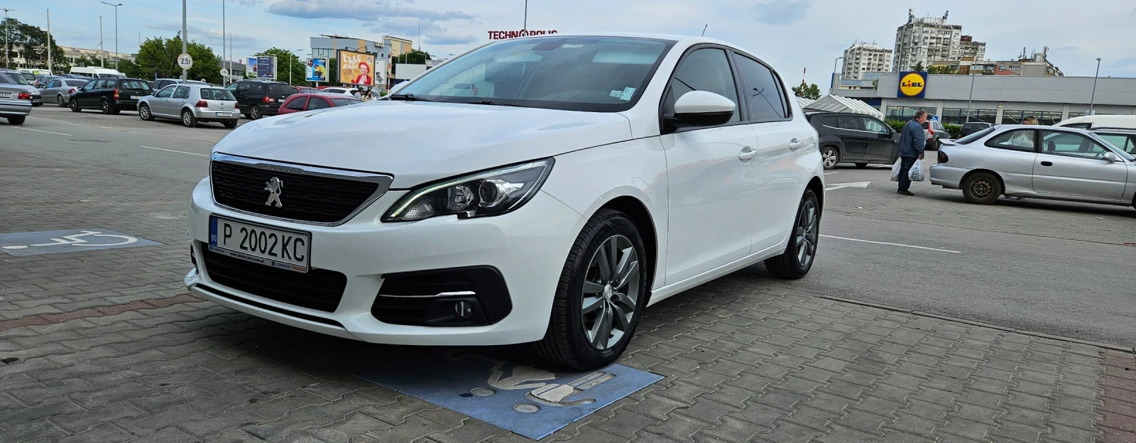 Peugeot 308 1.5 HDI Euro6 102кс - изображение 2