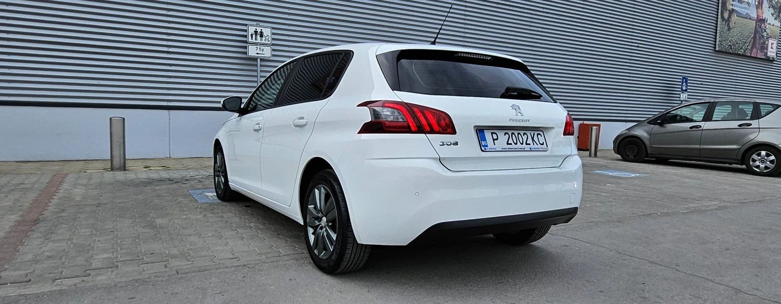 Peugeot 308 1.5 HDI Euro6 102кс - изображение 4