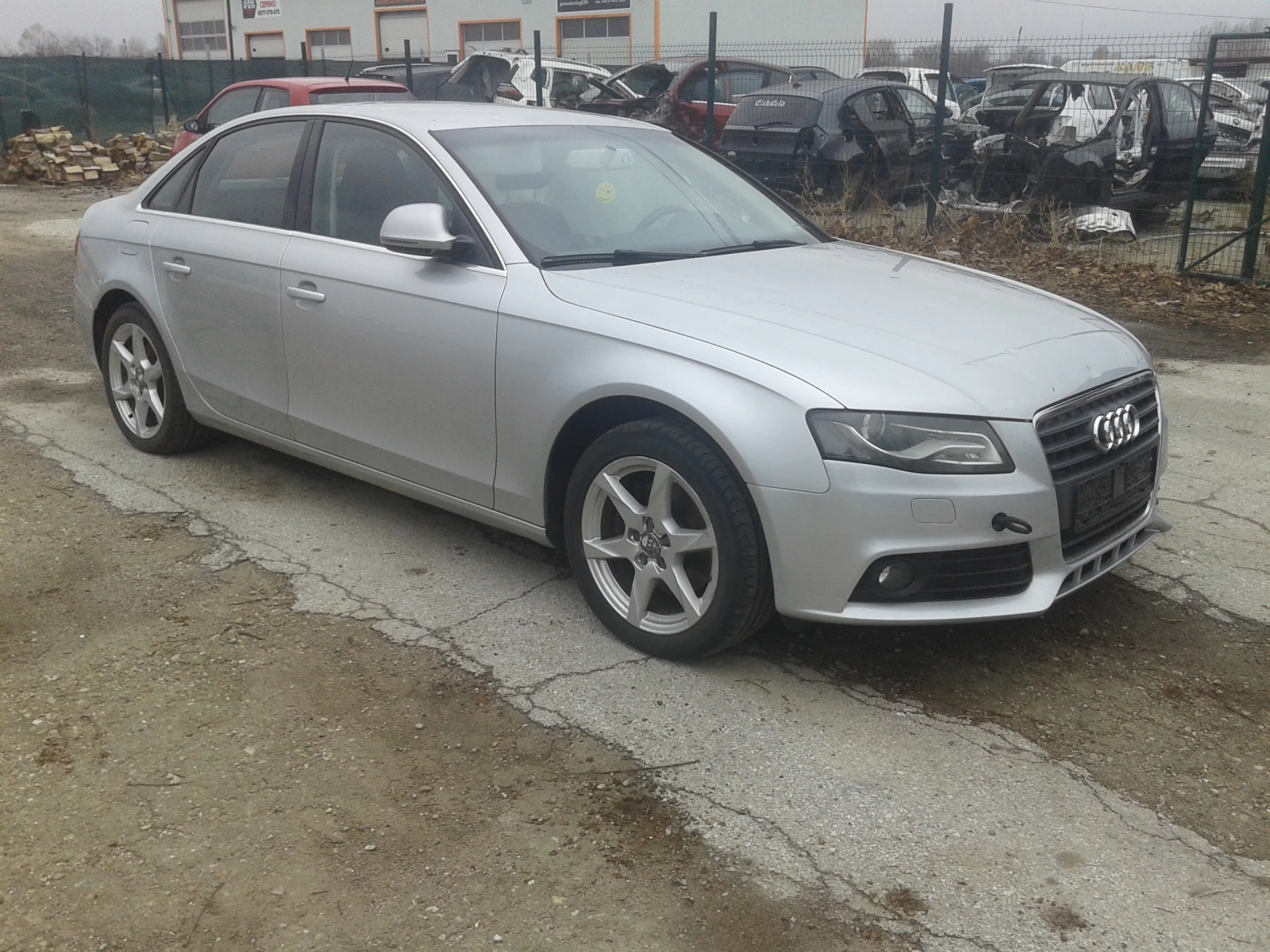 Audi A4 2.0д - изображение 2