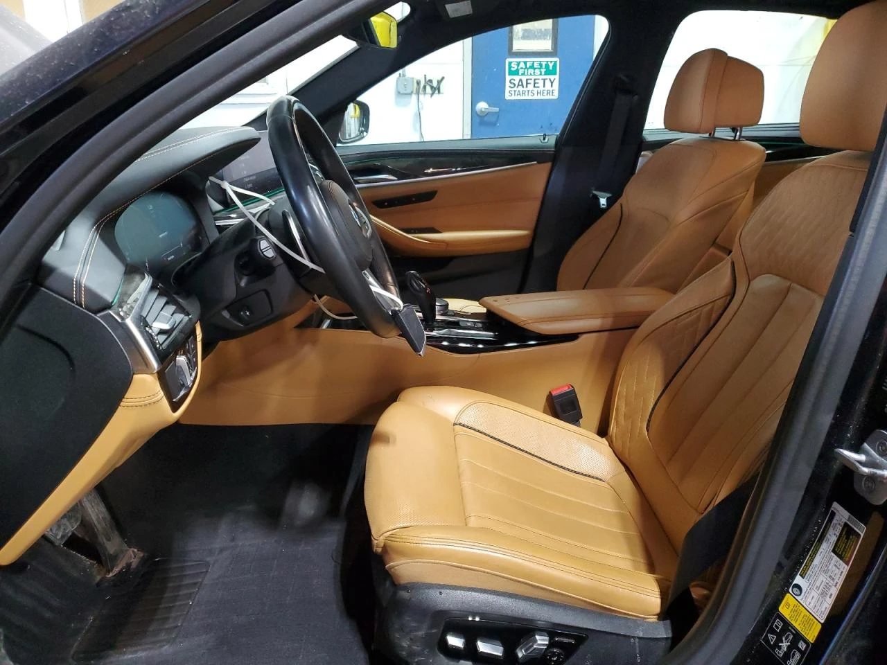 BMW 550 M550XI* HEAD UP* SOFT-CLOSE* КЛИП НА МОТОР - изображение 7