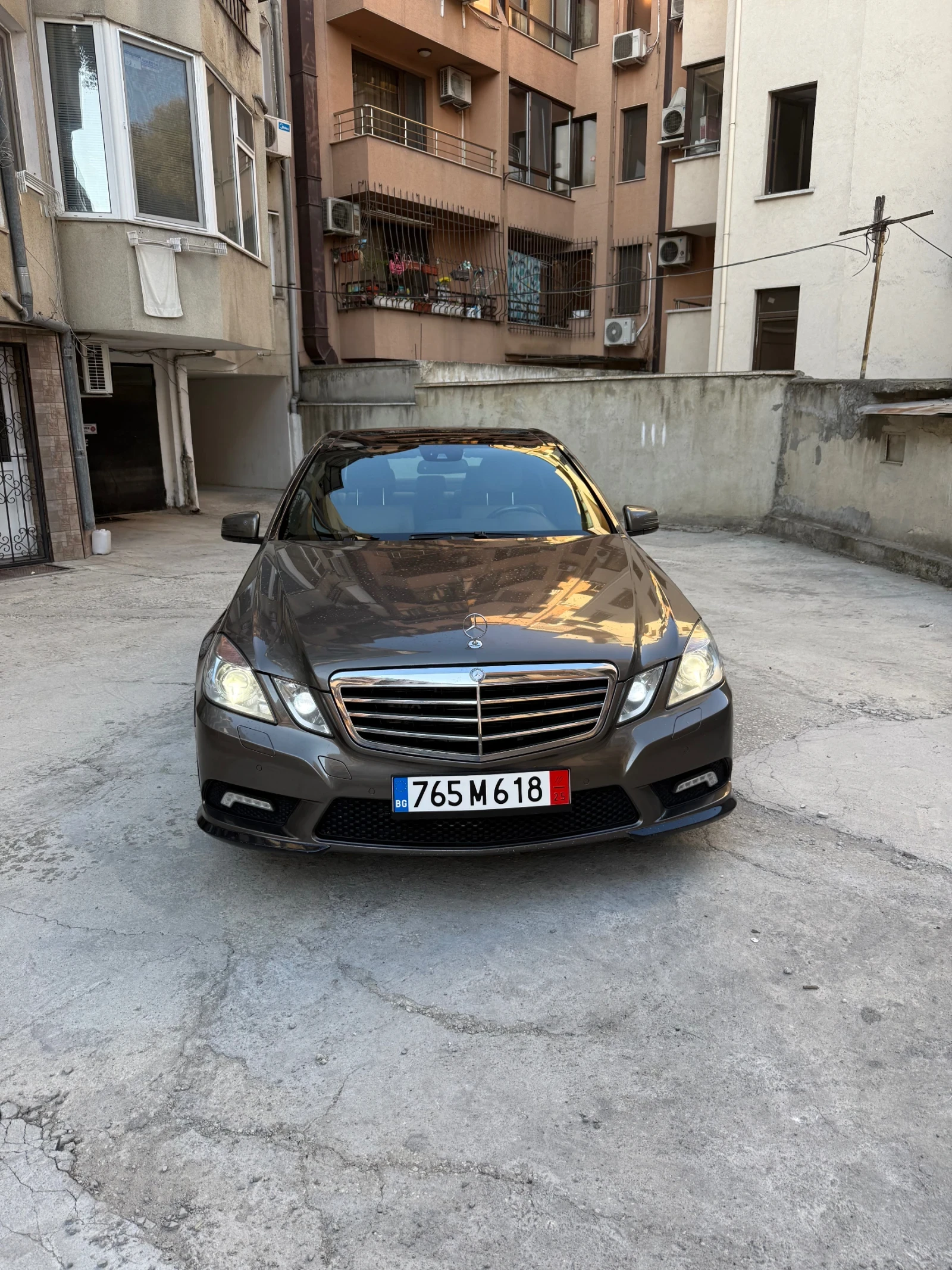 Mercedes-Benz E 500 4Matic AMG PACK - изображение 2