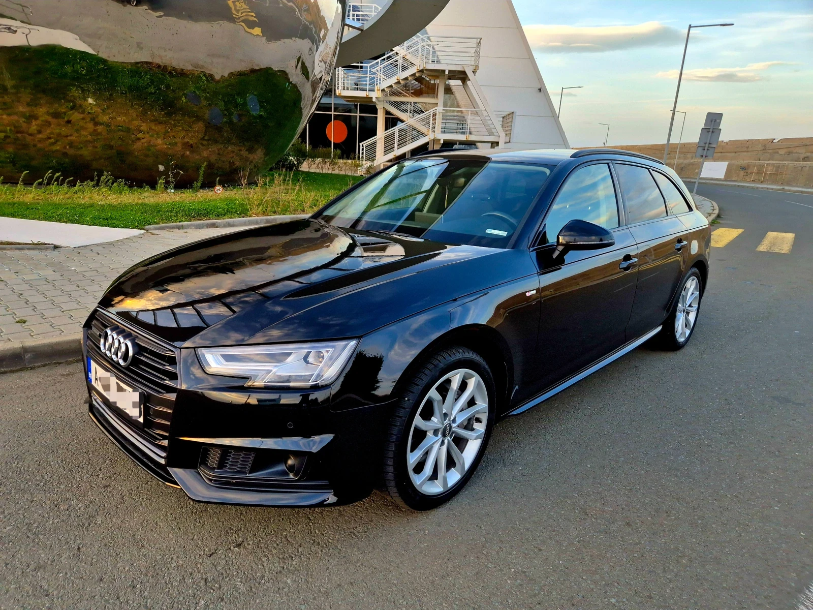 Audi A4 QUATRO S-LINE  - изображение 3