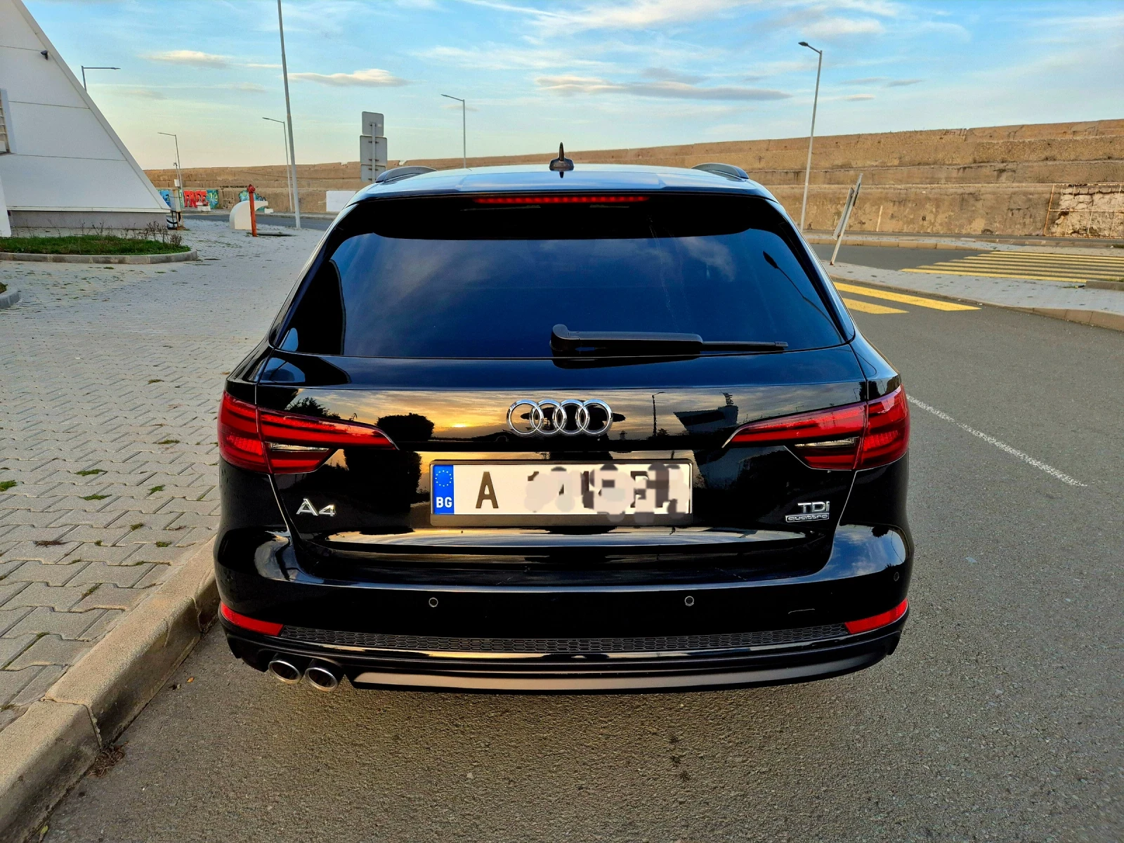 Audi A4 QUATRO S-LINE  - изображение 5