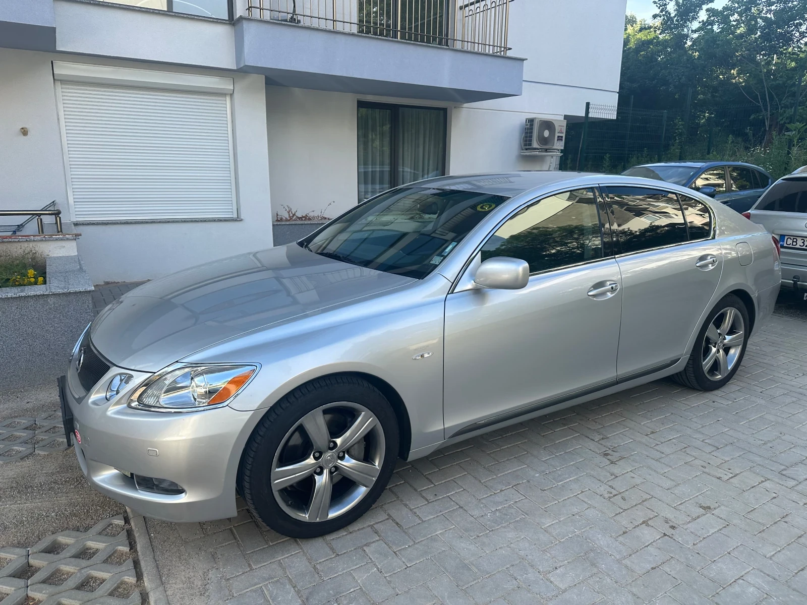Lexus GS 3, 0 V6 - изображение 2