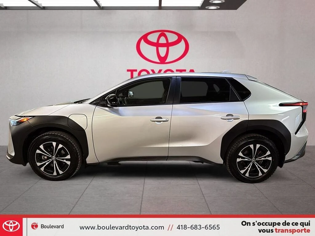 Toyota bZ4X One Owner* Подгрев* Bluetooth* От представителство - изображение 6