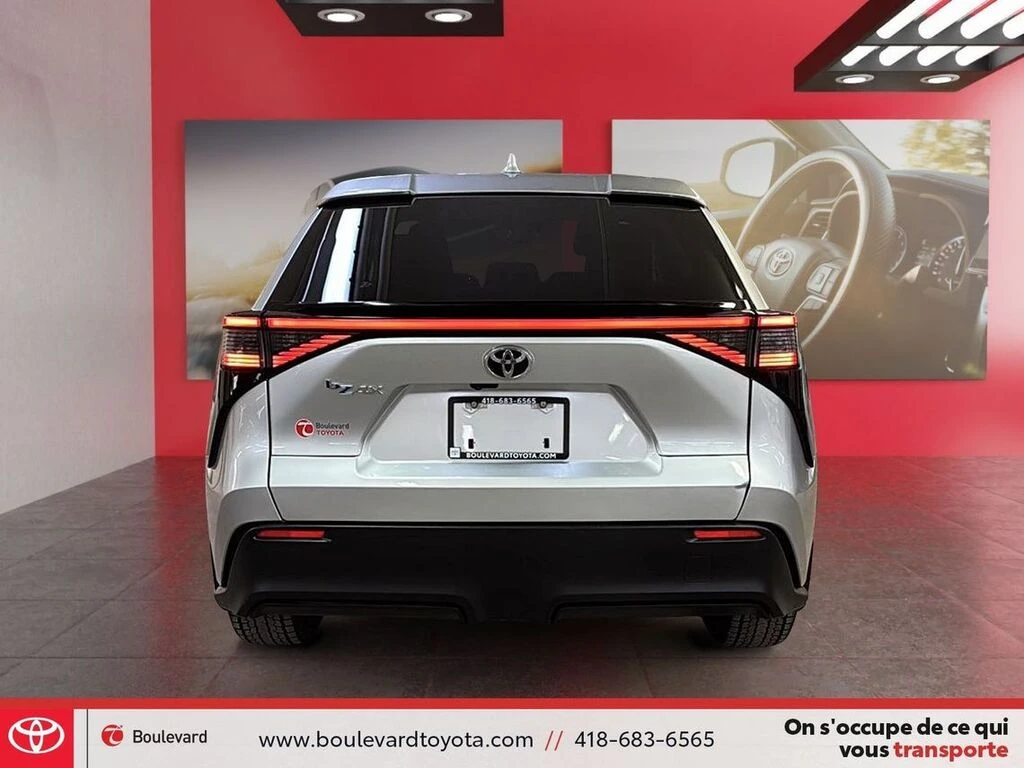 Toyota bZ4X One Owner* Подгрев* Bluetooth* От представителство - изображение 4