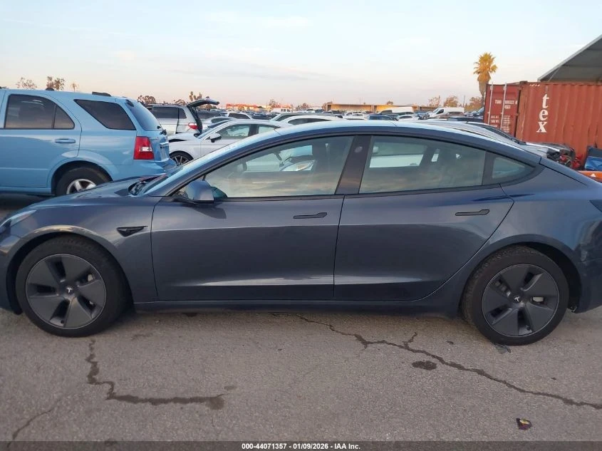 Tesla Model 3 | Mobile.bg � ����������� 13