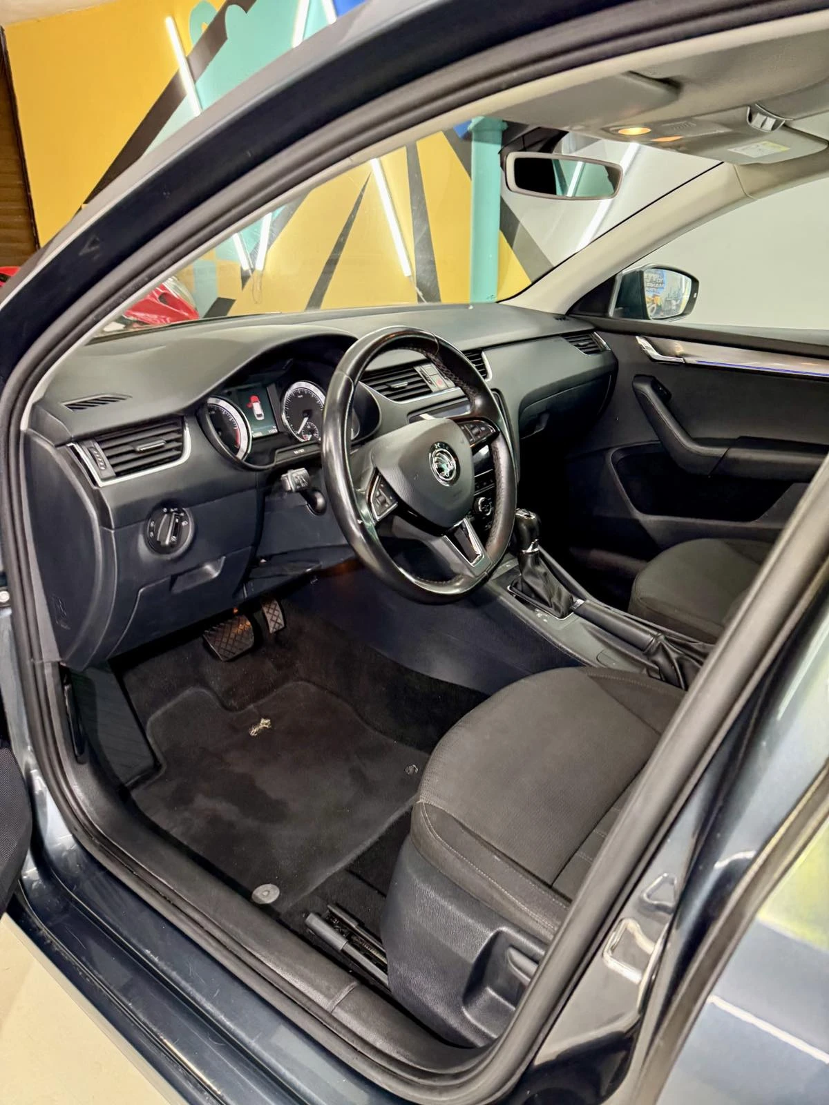 Skoda Octavia Style, снимка 5 - Автомобили и джипове - 53765785