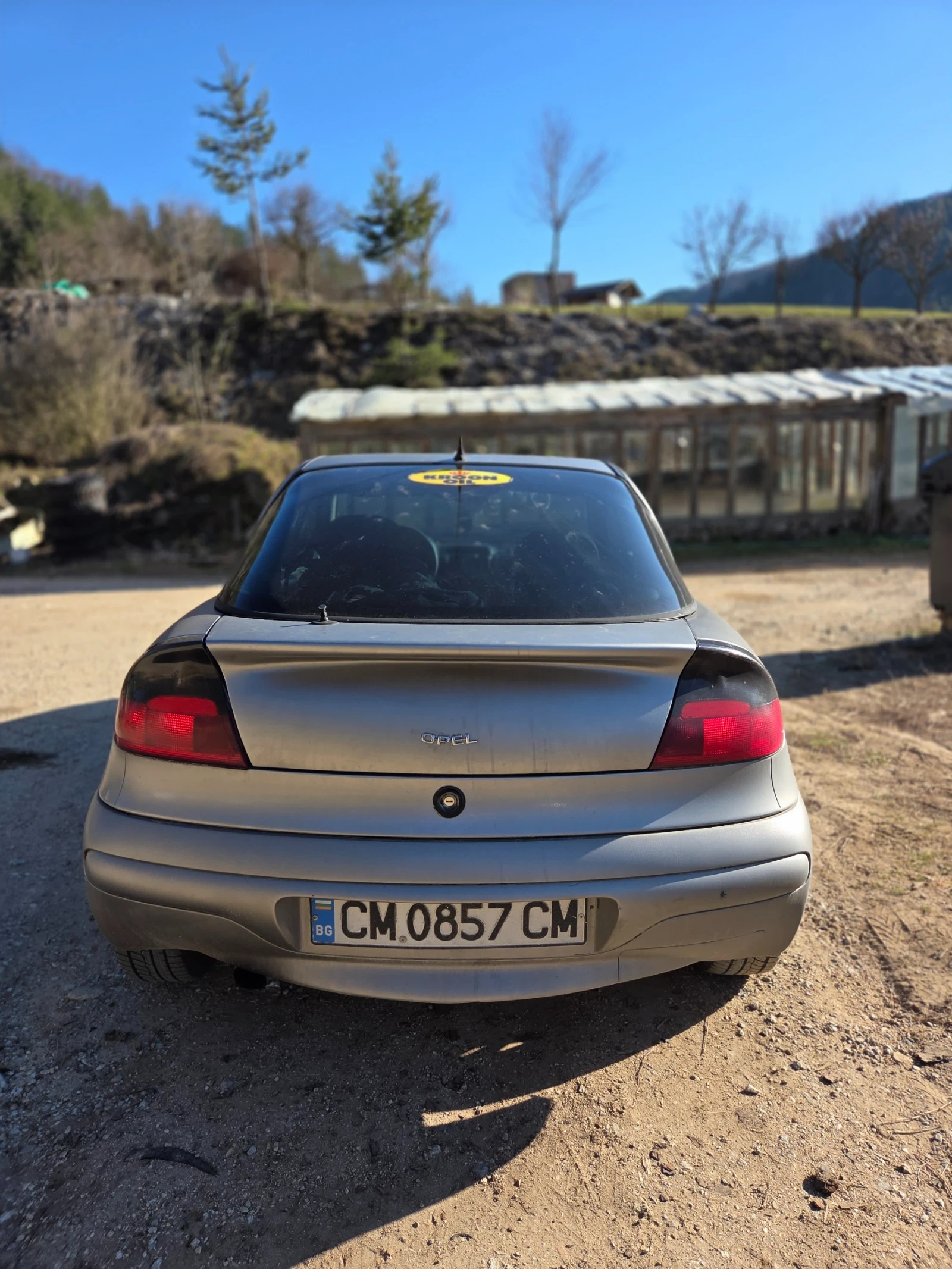 Opel Tigra 1.4 90HP LPG, снимка 3 - Автомобили и джипове - 53866911