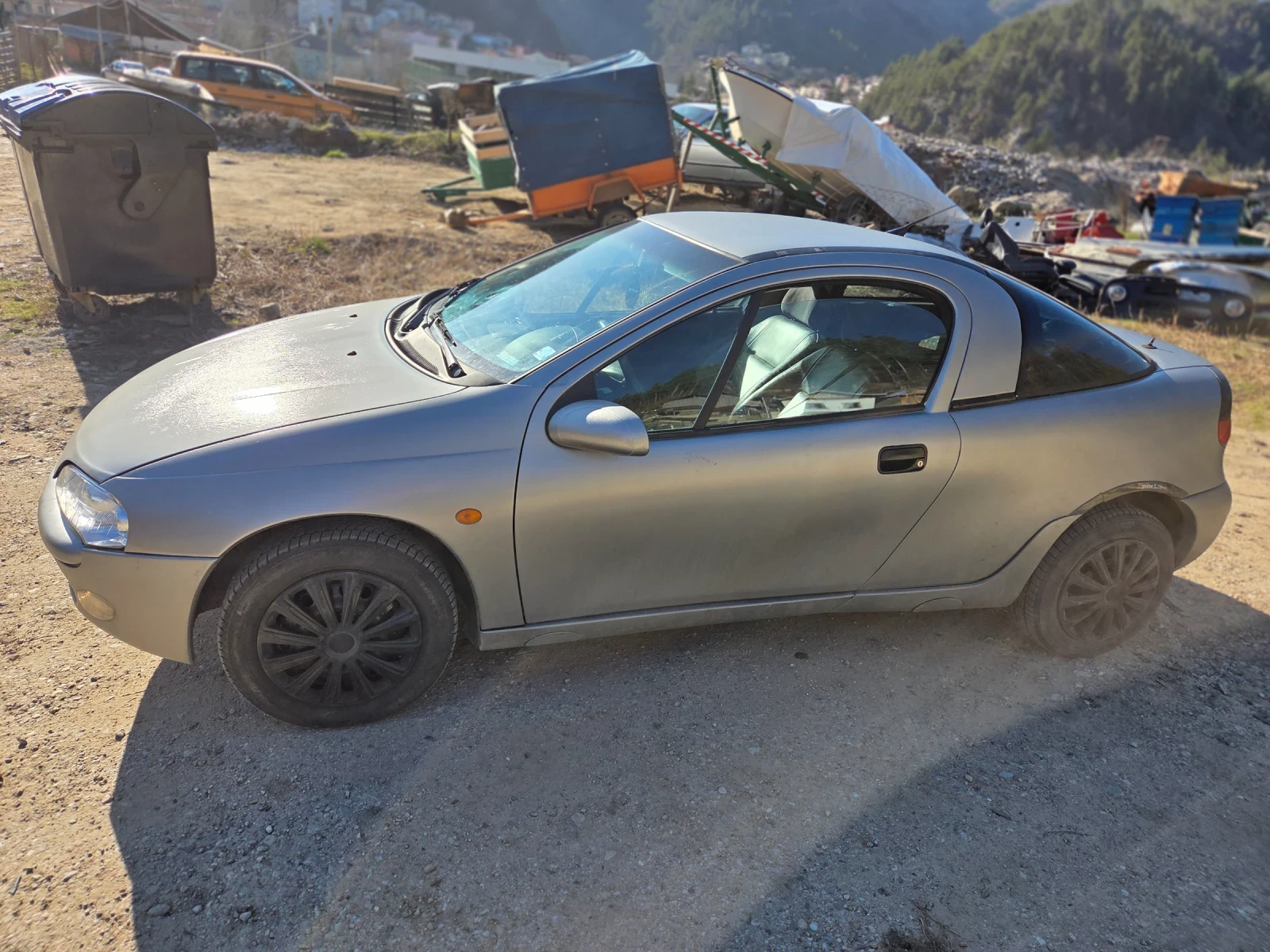 Opel Tigra 1.4 90HP LPG, снимка 2 - Автомобили и джипове - 53866911