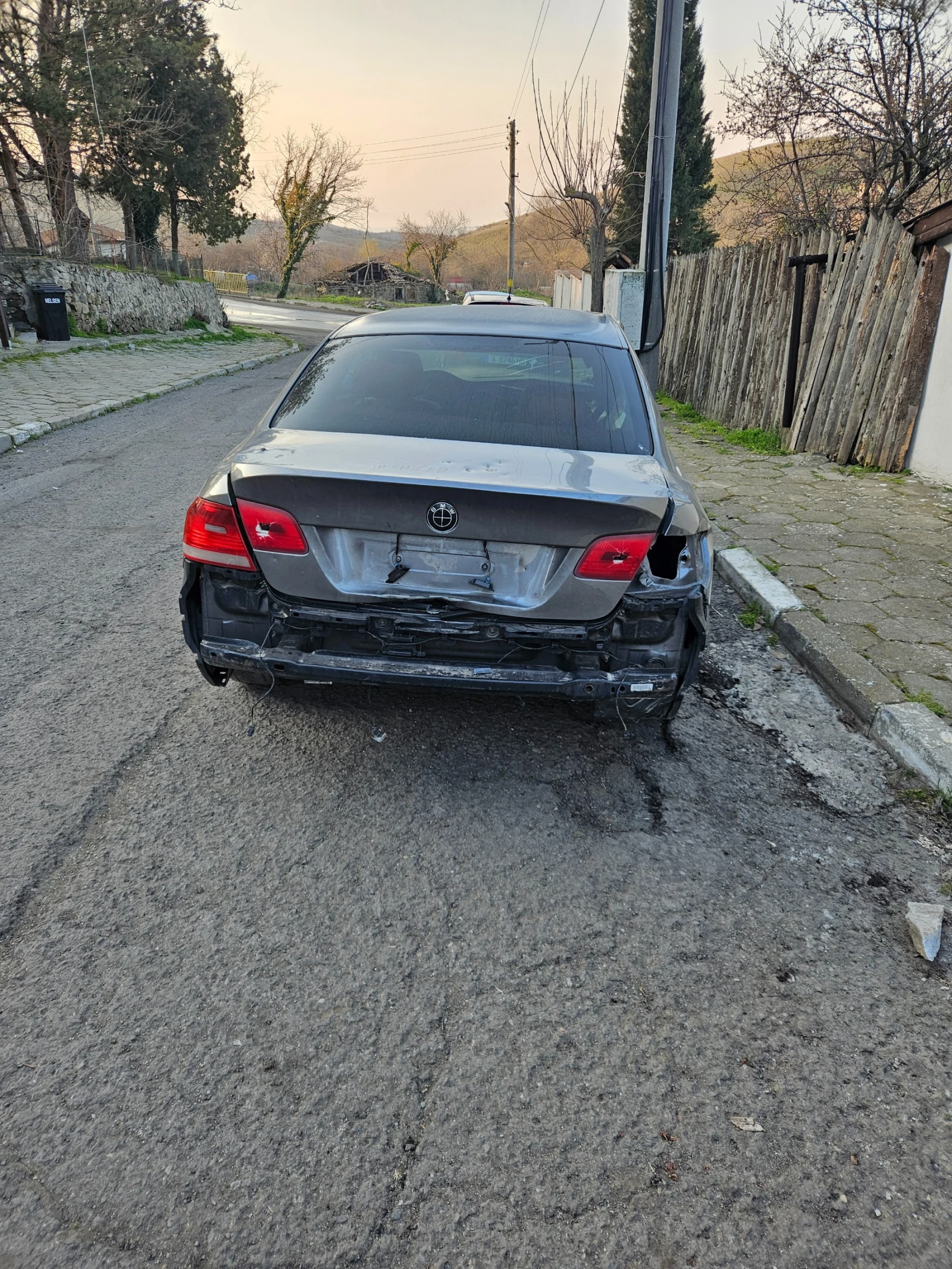 BMW 330, снимка 4 - Автомобили и джипове - 53927831
