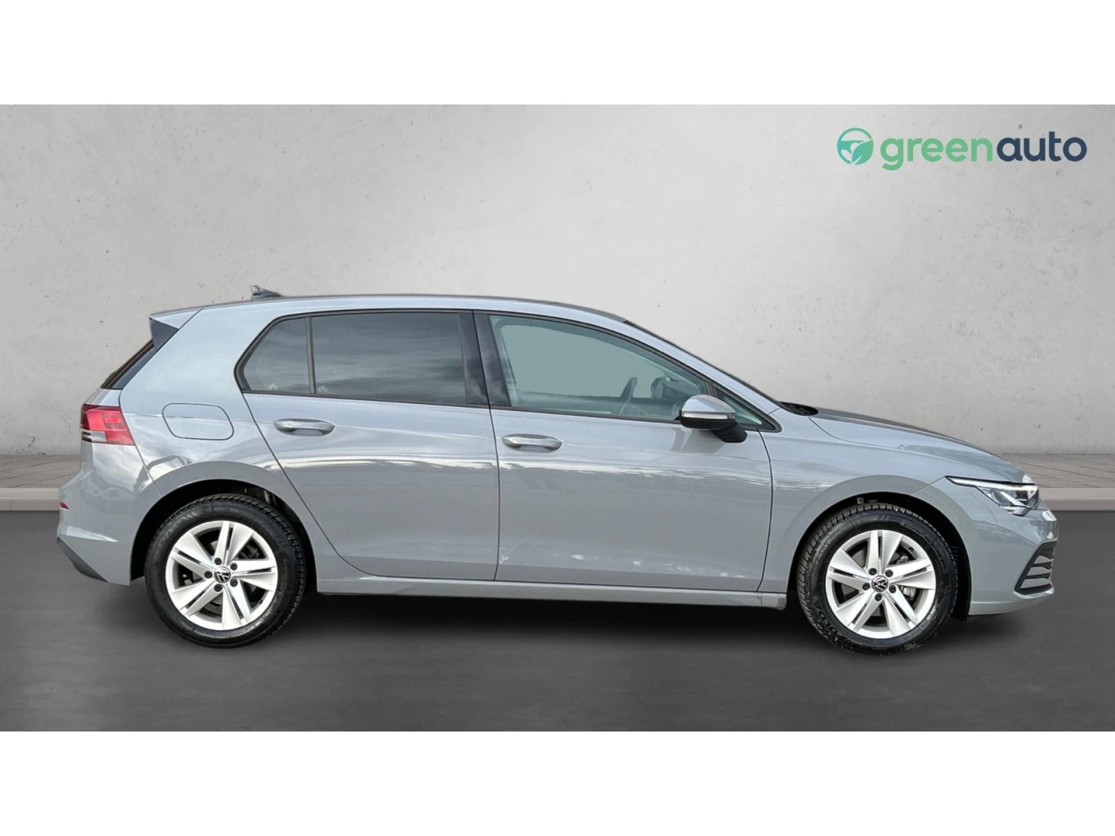 VW Golf 2.0 TDi M/T, Месечна вноска от 255  , снимка 6 - Автомобили и джипове - 54191738