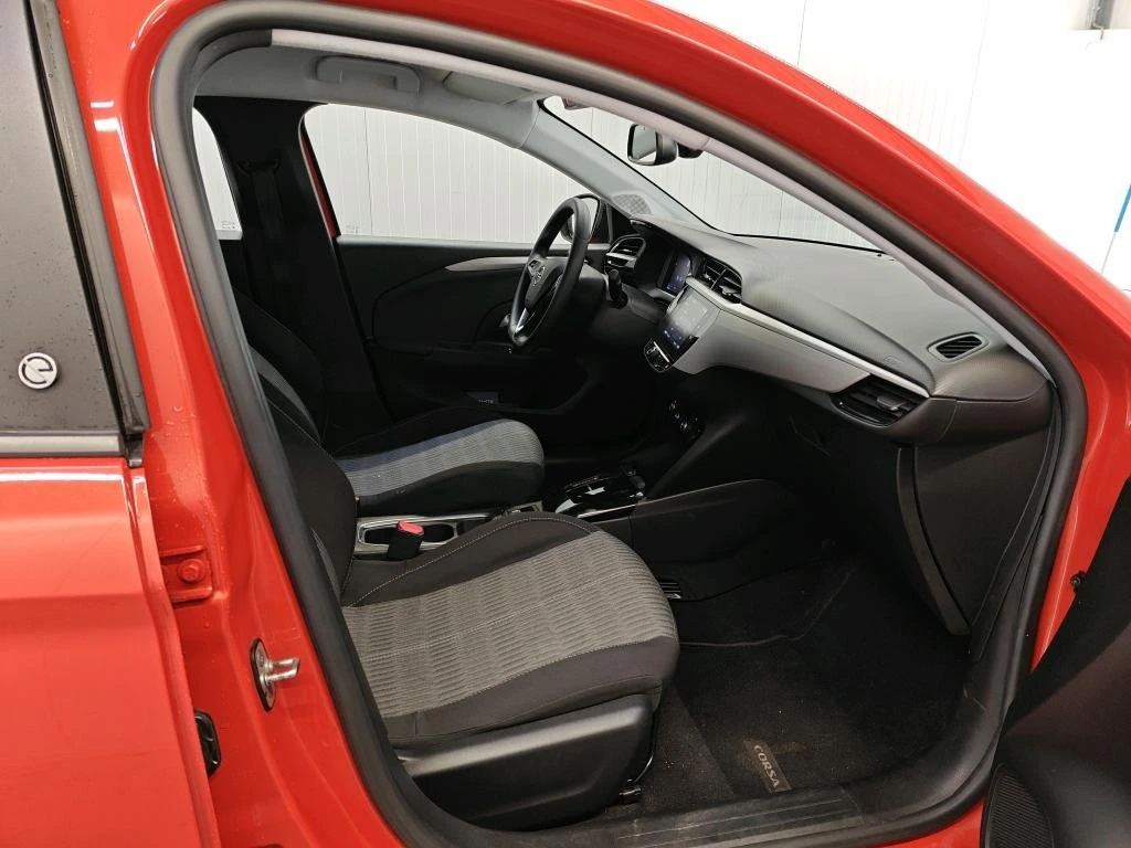 Opel Corsa e Edition, снимка 6 - Автомобили и джипове - 54219240