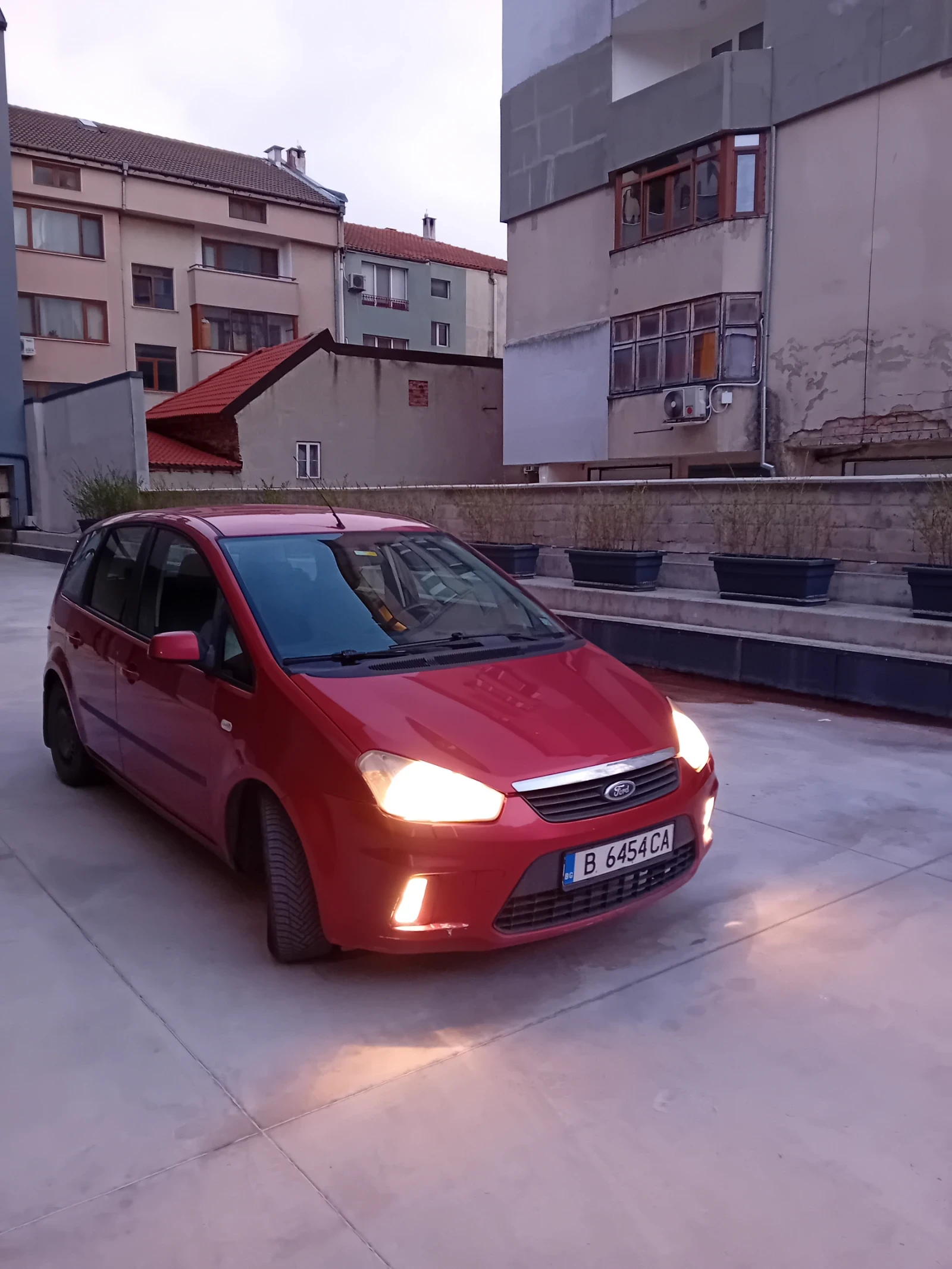 Ford C-max, снимка 5 - Автомобили и джипове - 54221223
