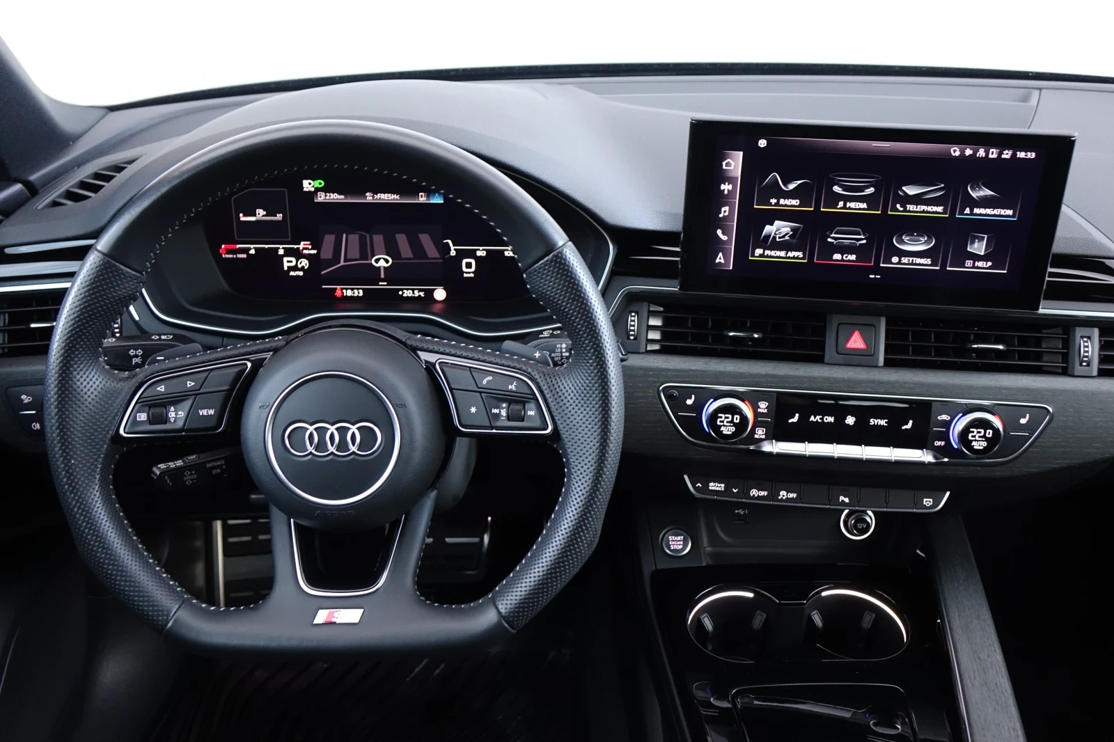 Audi A4 45 TDI, снимка 9 - Автомобили и джипове - 54413459