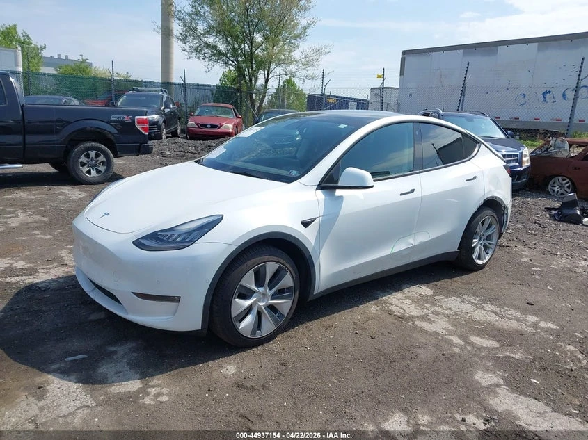 Tesla Model Y Long Range Dual Motor All-Wheel Drive, снимка 2 - Автомобили и джипове - 54419100