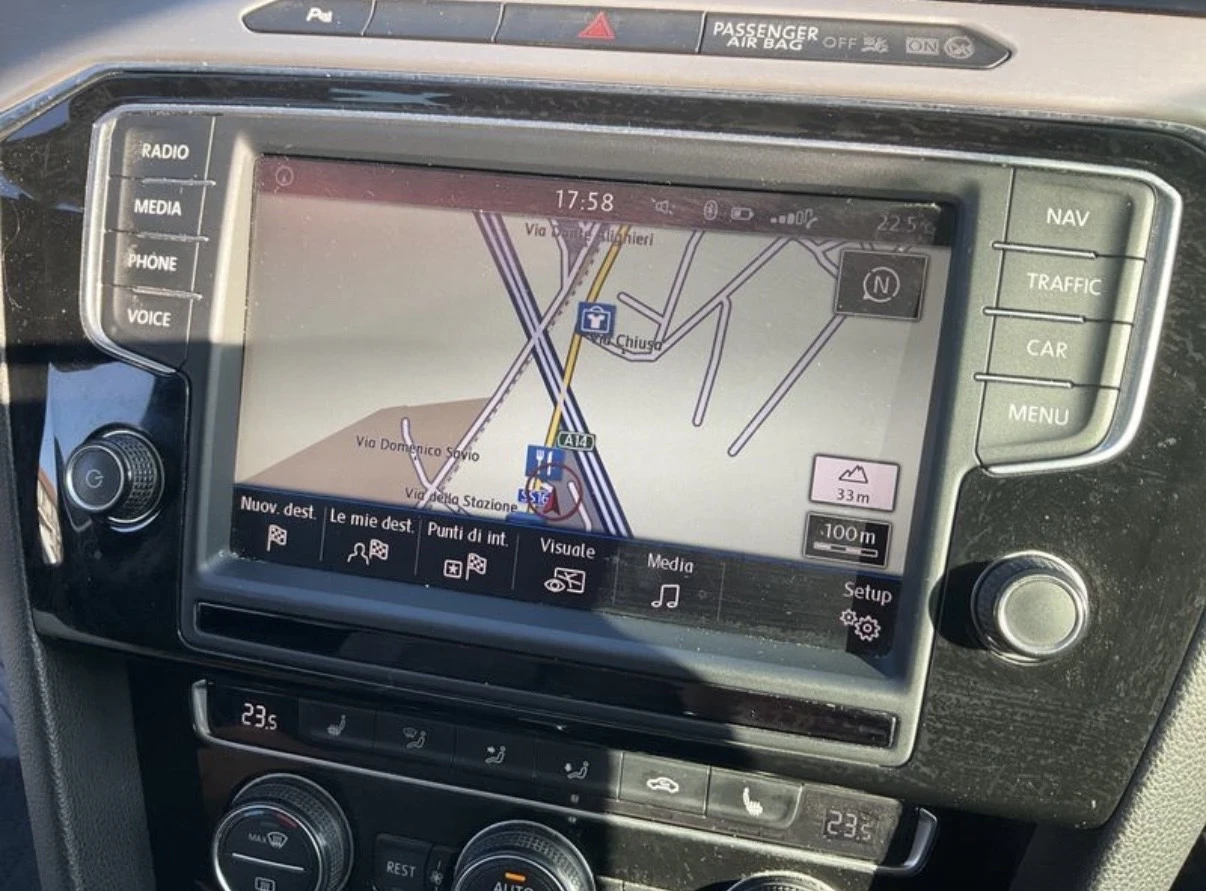 VW Passat DIGITAL DSG ОЧАКВАН ВНОС, снимка 17 - Автомобили и джипове - 54644975