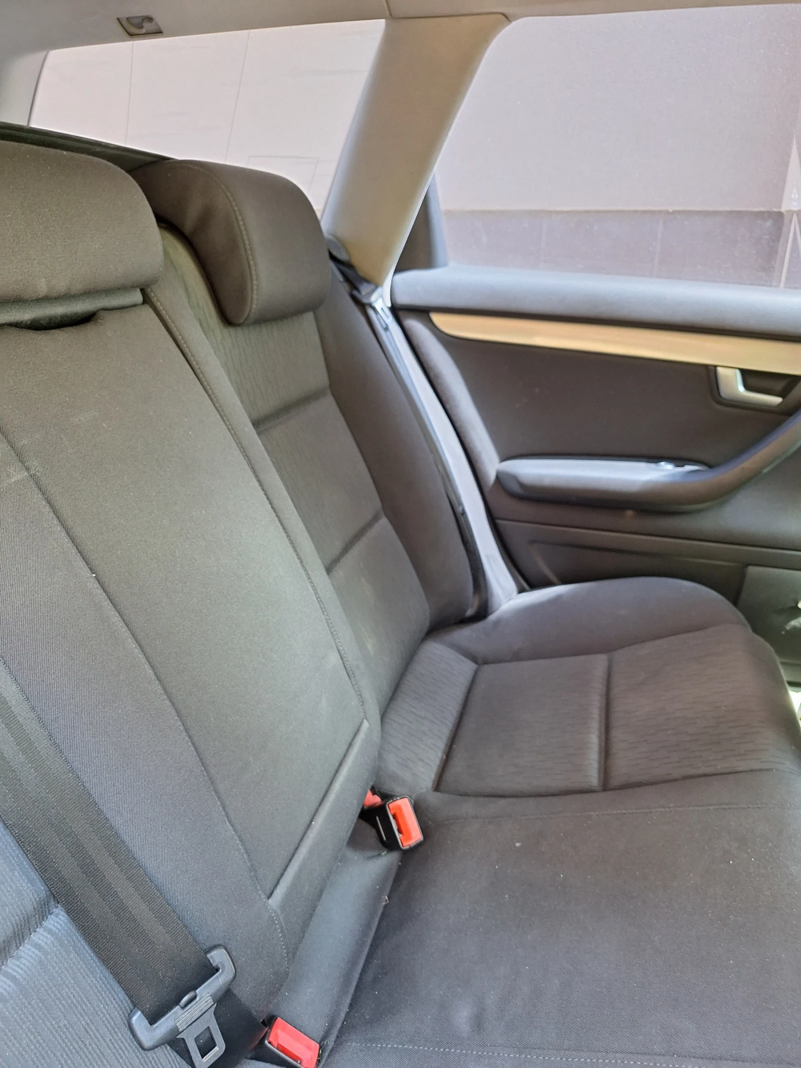 Audi A4, снимка 2 - Автомобили и джипове - 54718252