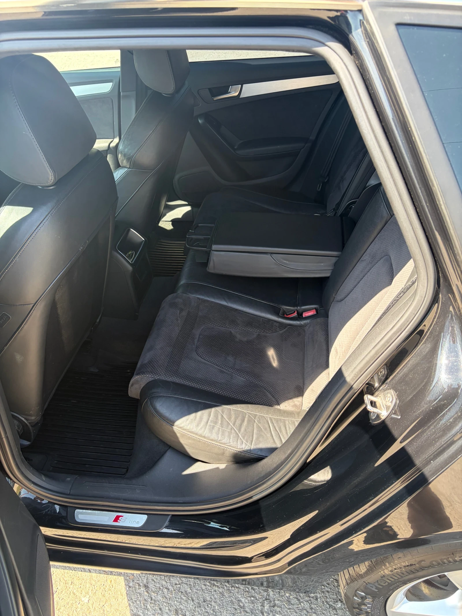 Audi A4 3.0TDI, снимка 11 - Автомобили и джипове - 54857027