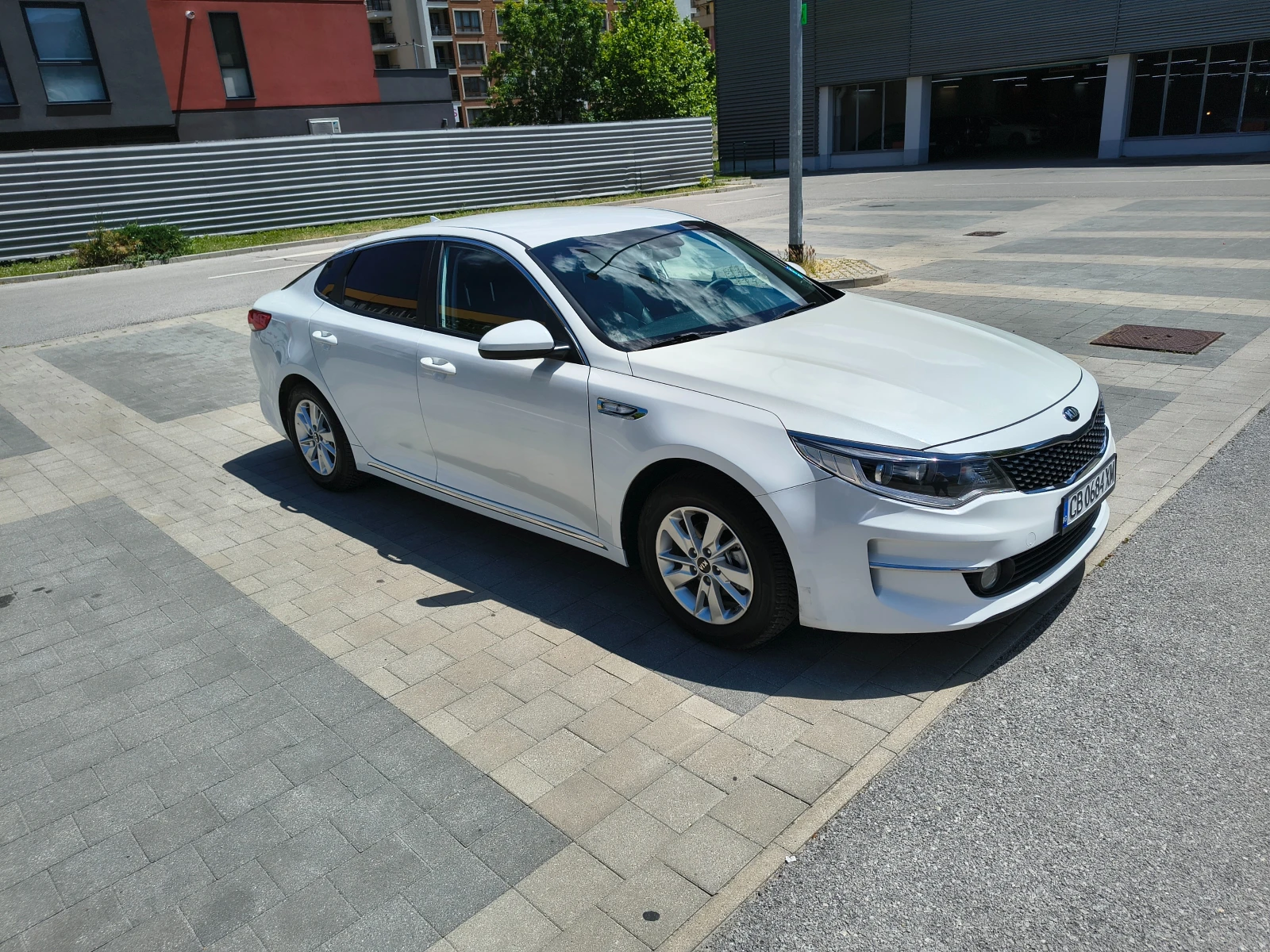 Kia K5, снимка 3 - Автомобили и джипове - 54912544
