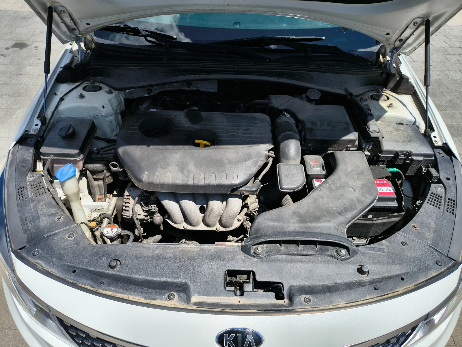 Kia K5, снимка 9 - Автомобили и джипове - 54912544