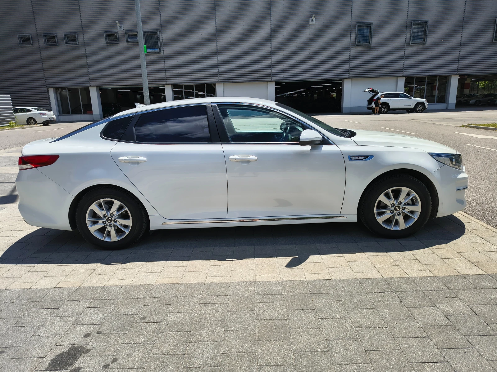 Kia K5, снимка 4 - Автомобили и джипове - 54912544