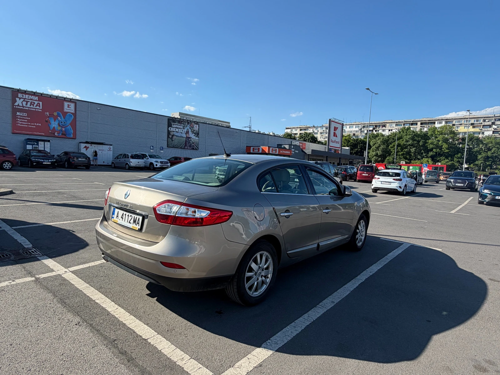 Renault Fluence 1.5 dCi AUT първи собственик, снимка 6 - Автомобили и джипове - 54973395
