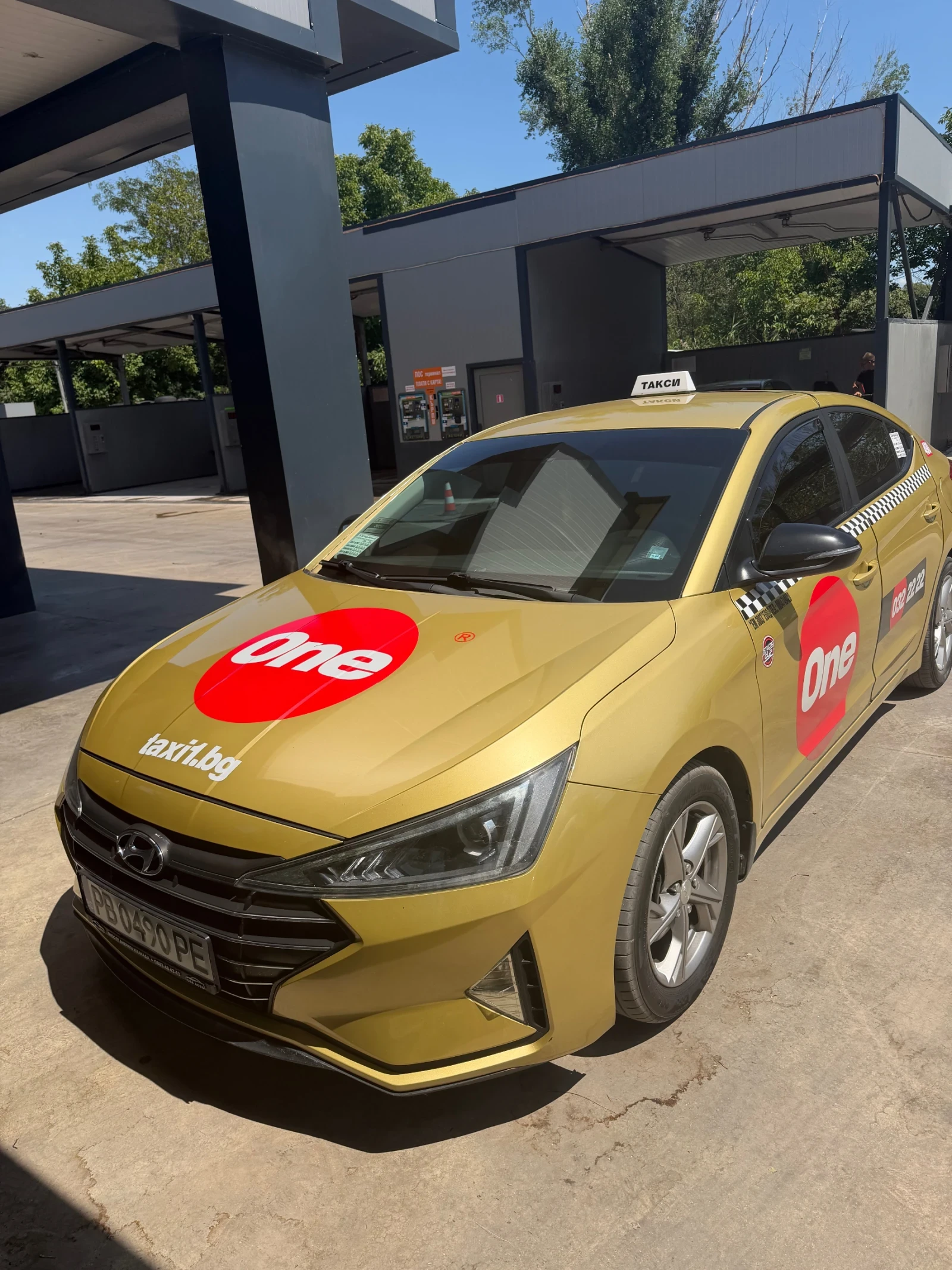 Hyundai Elantra, снимка 3 - Автомобили и джипове - 55395186