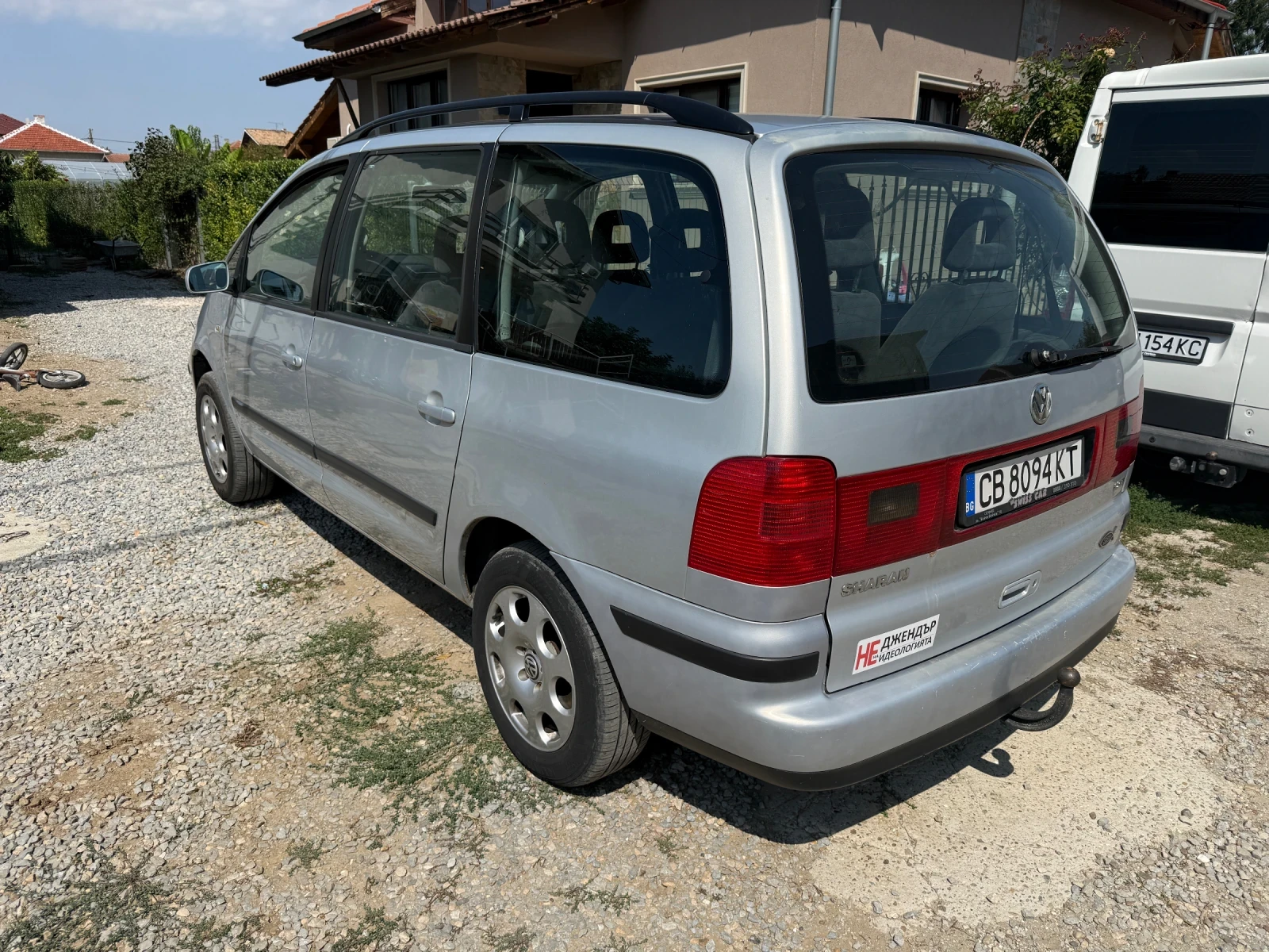 VW Sharan 1.8T, снимка 4 - Автомобили и джипове - 55927261