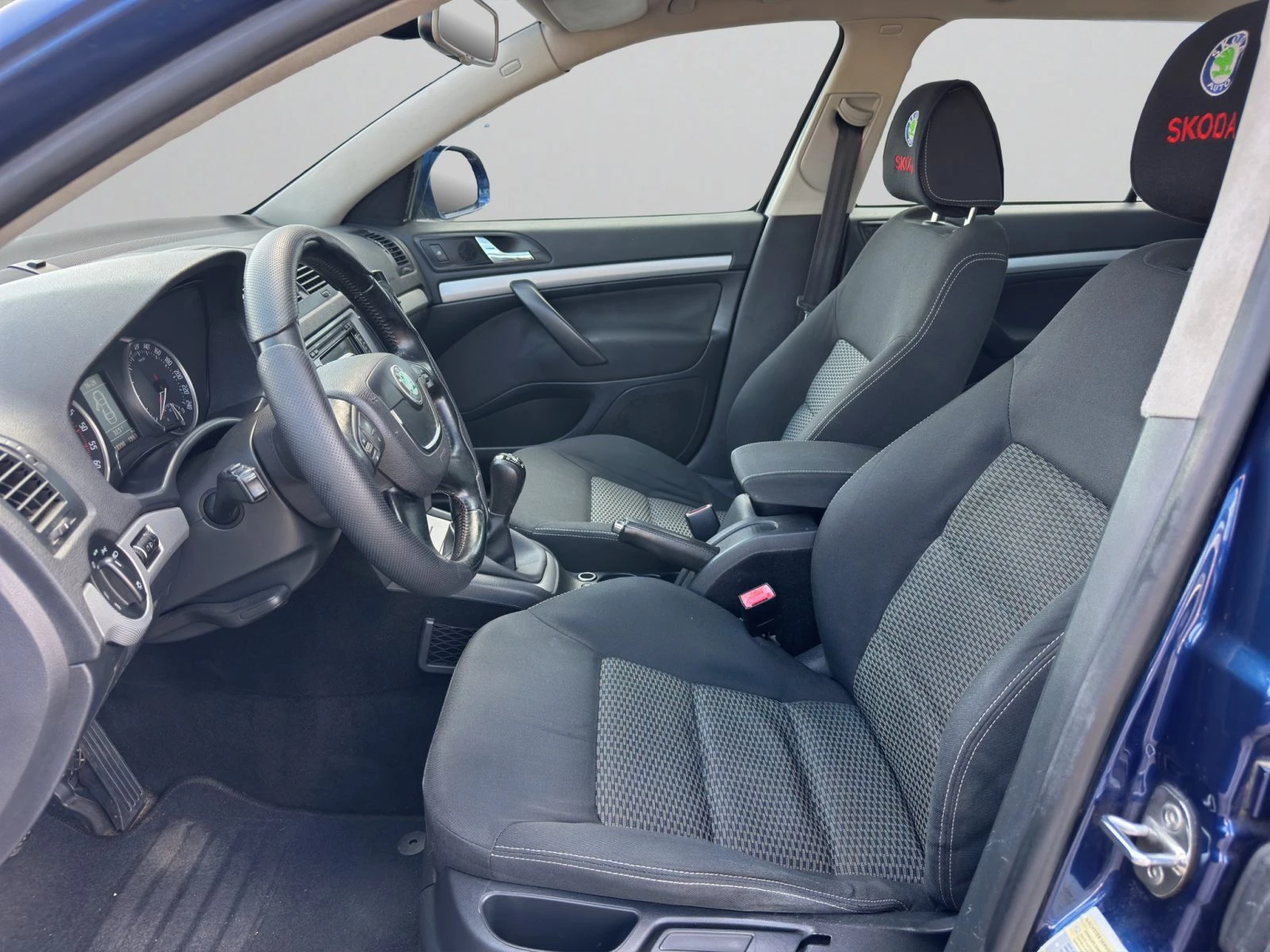 Skoda Octavia Combi 1.9 TDi 105 к.с. BVM5//0905K538, снимка 11 - Автомобили и джипове - 55953193