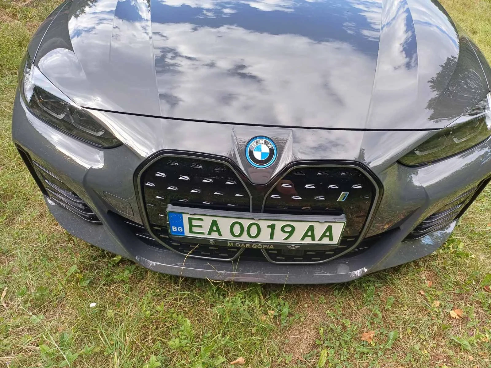 BMW i4, снимка 4 - Автомобили и джипове - 55997197